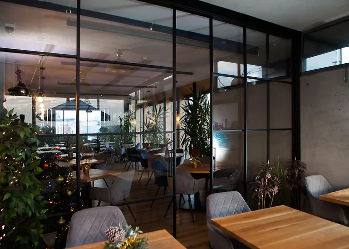 ポッド ヴァヴェルム 3*