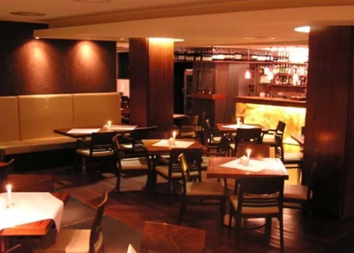 Pod Wawelem 크라쿠프