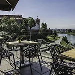 Pod Wawelem Hotel Krakow