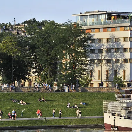 ホテル ポッド ヴァヴェルム