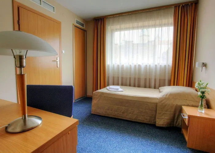 ポッド ヴァヴェルム 3*